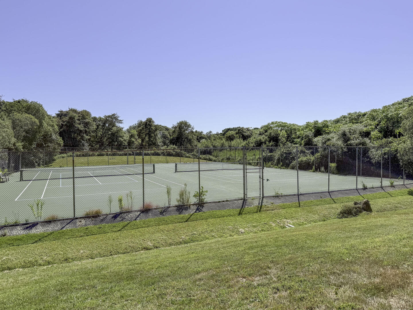 Association Tennis Courts