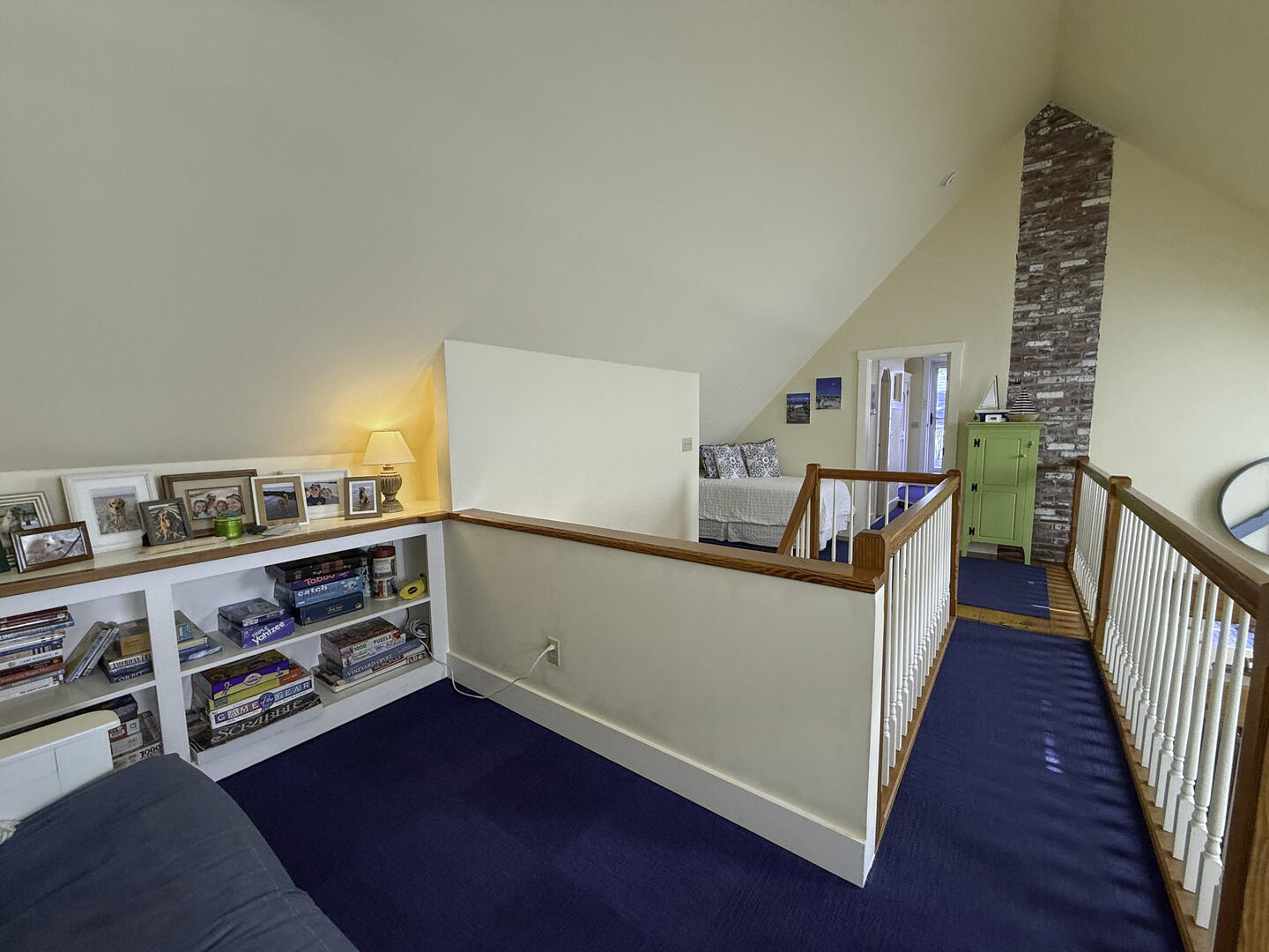 Daybed in Sitting Area, Second Floor