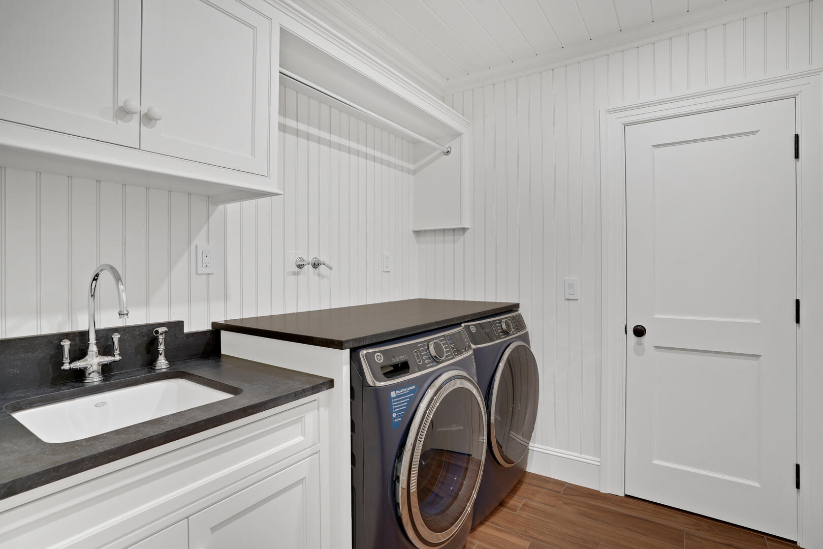 Laundry Room, Lower Level