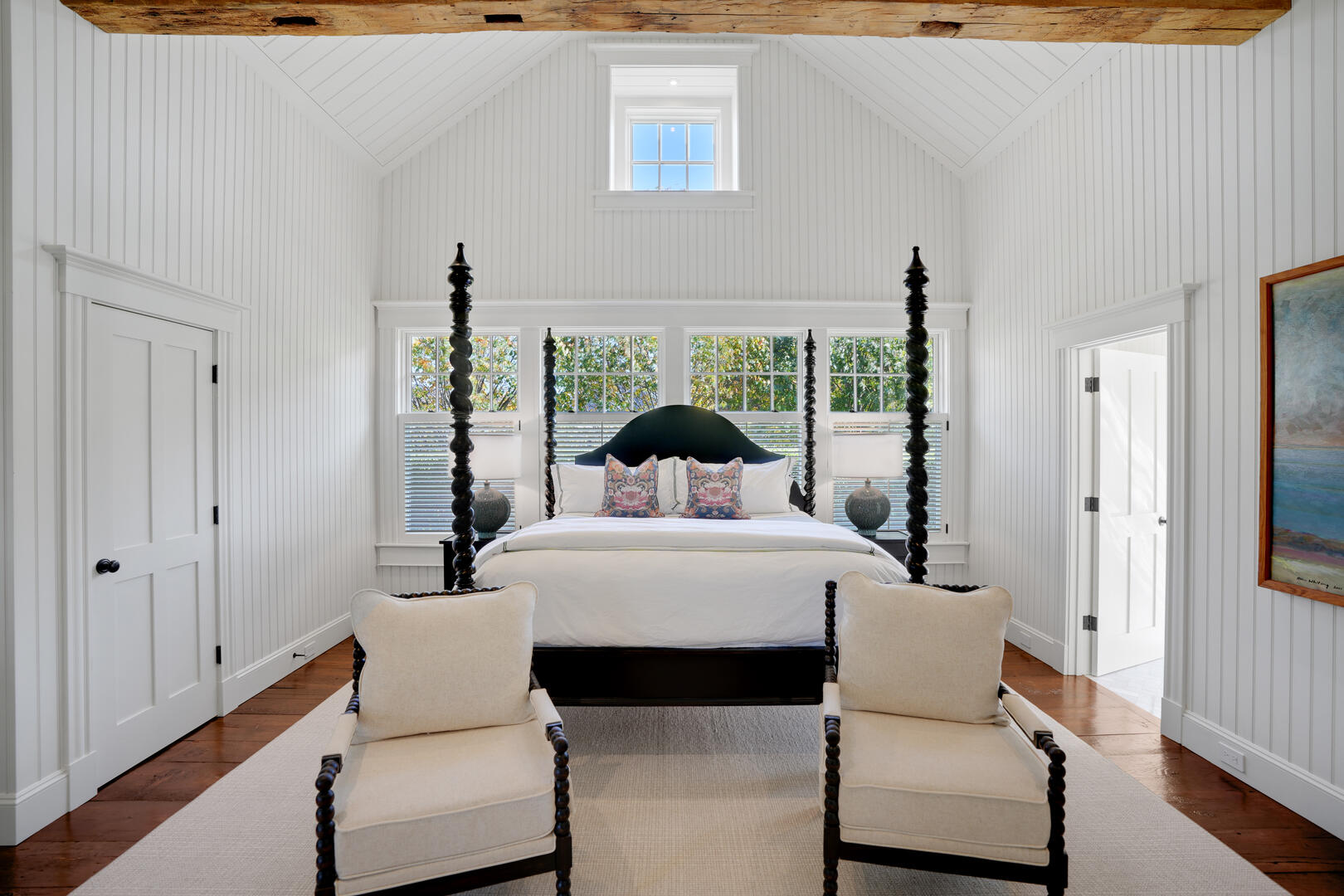 BR5 King En Suite, Carriage House