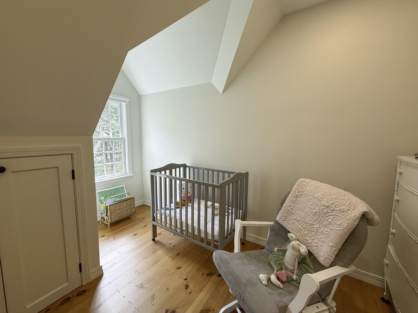 BR3 Queen Bed, Twin Bed, Toddler Bed 