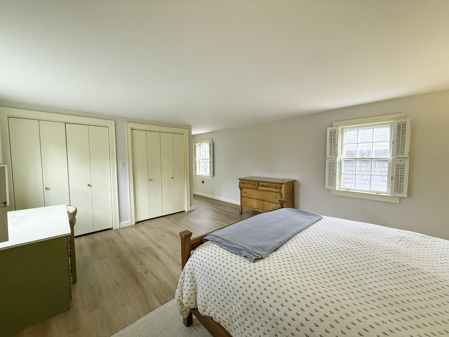 BR2 Queen En Suite, Main Leve