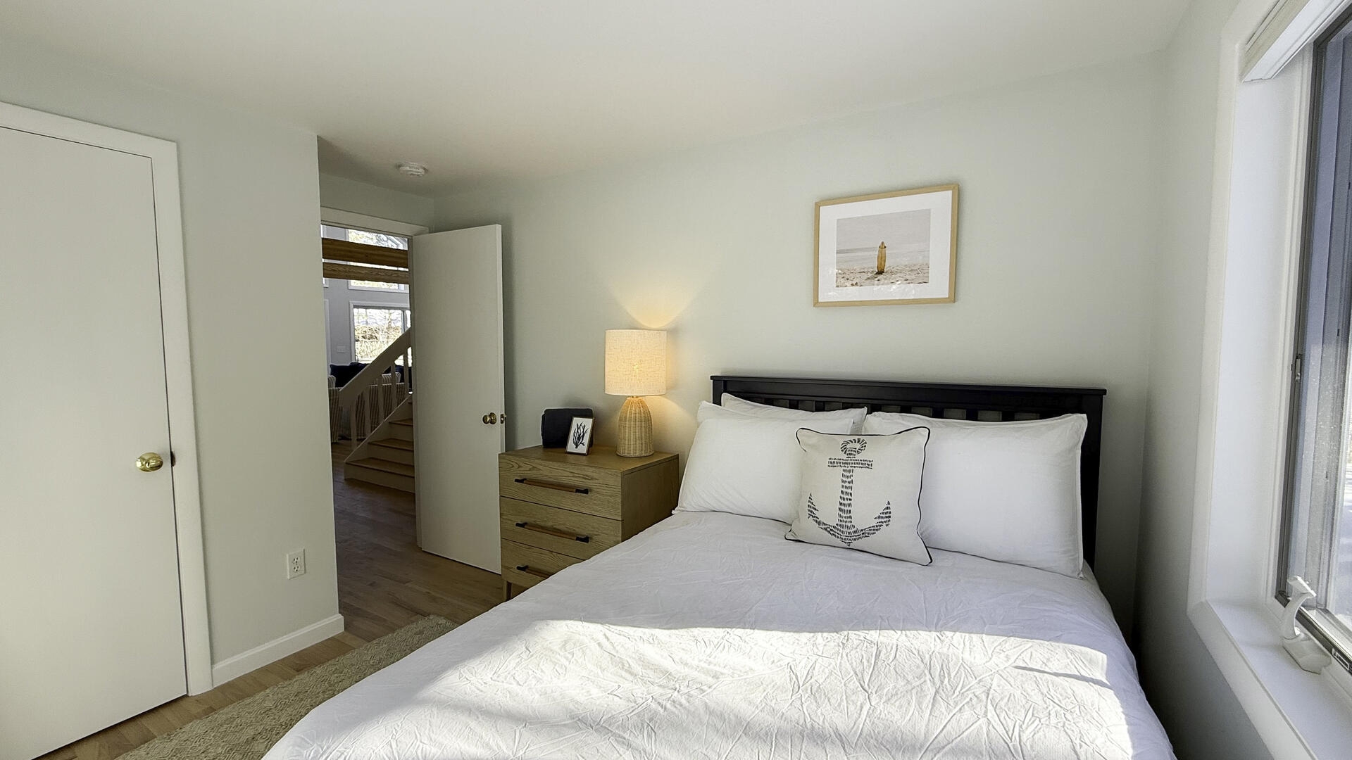 BR3 Queen, First Floor