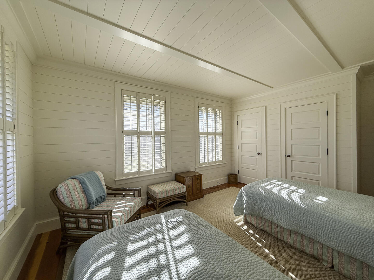 BR5 (2) Twin Beds, First Floor