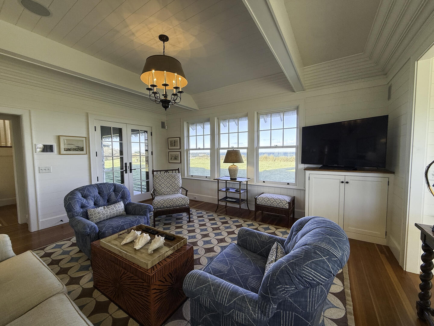 Den with TV, First Floor