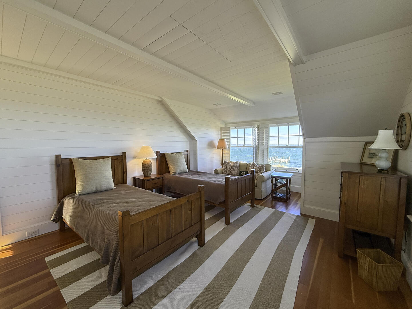 BR3 (2) Twin Beds, Second Floor