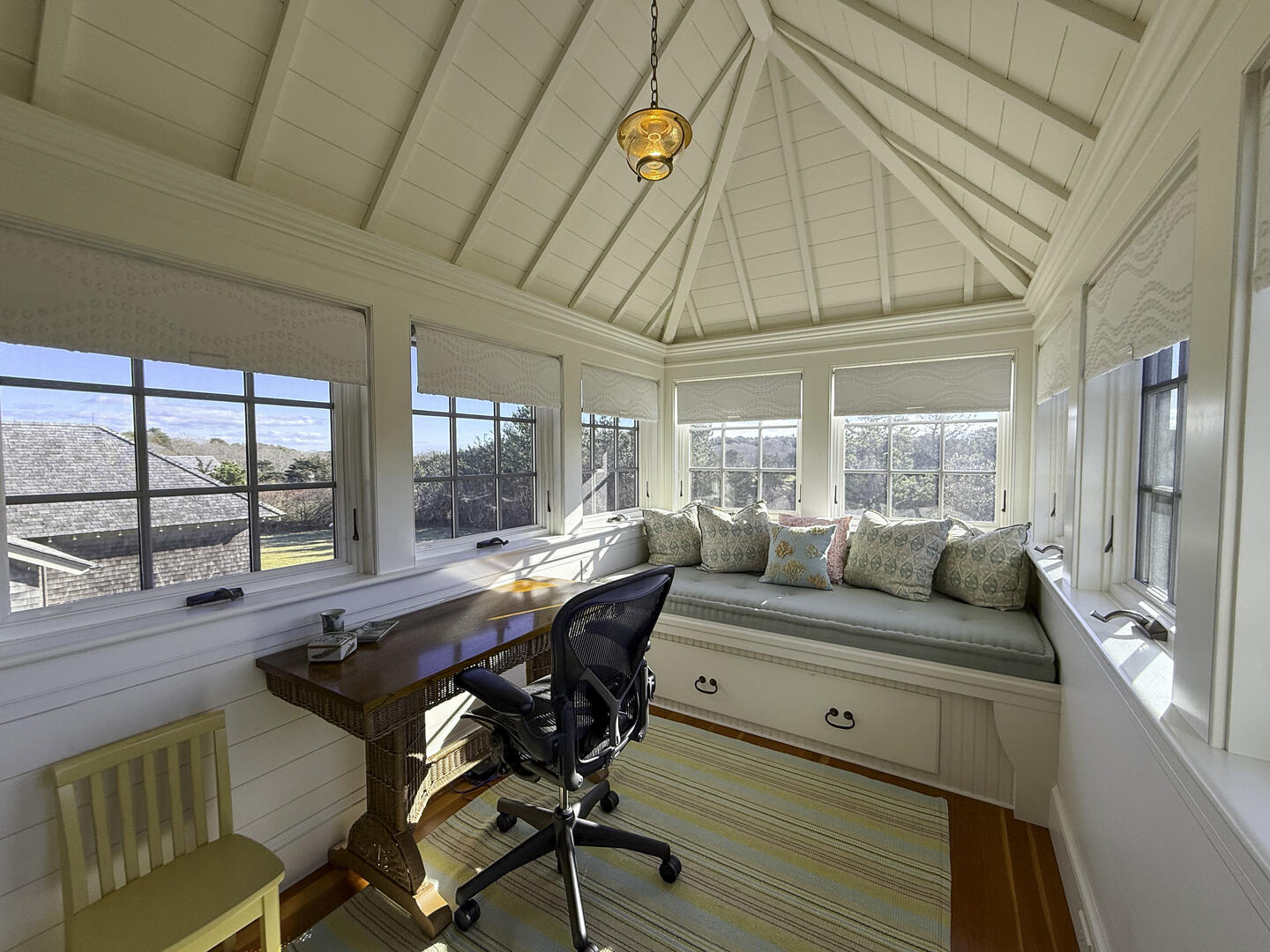 BR1 Office, Second Floor