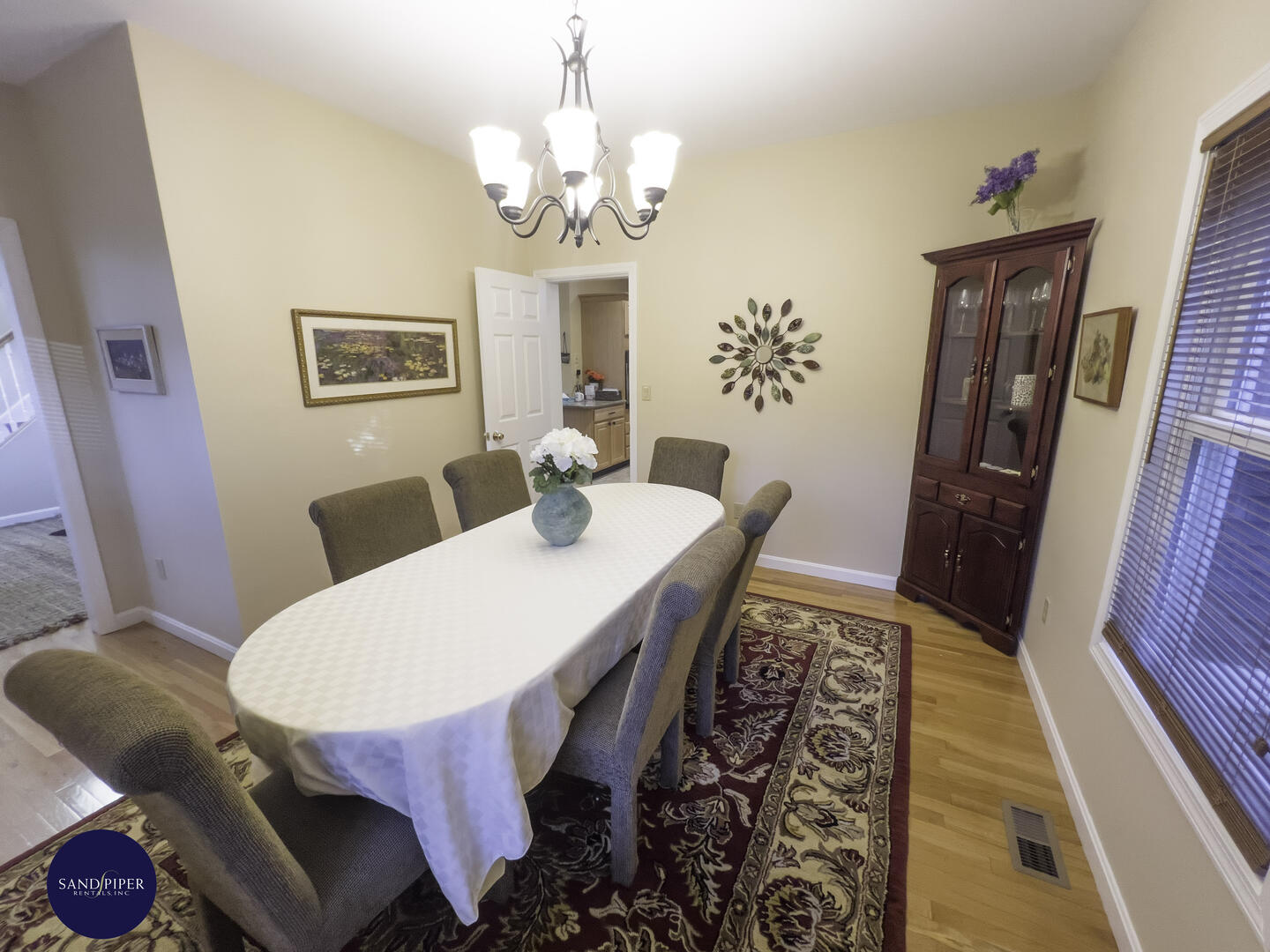 Formal Dining Room 