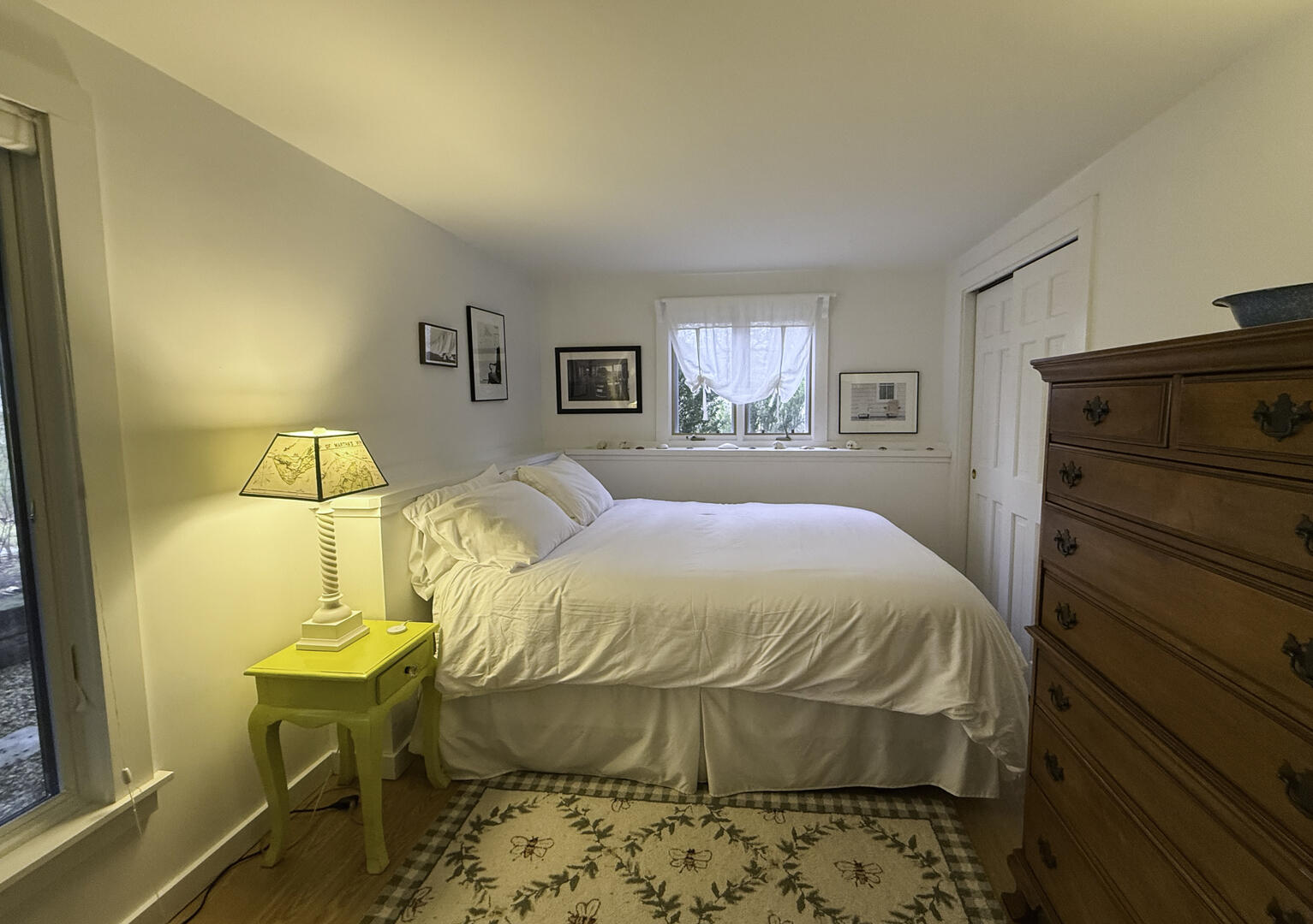 BR3 Queen, Lower Level