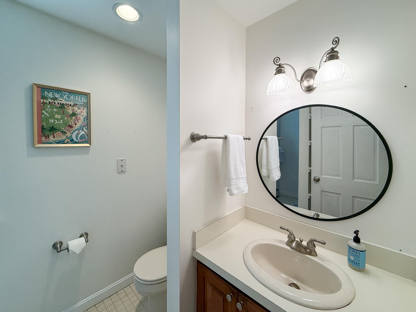 BR2 Queen En Suite with a Shower Tub Combo, Second Floor
