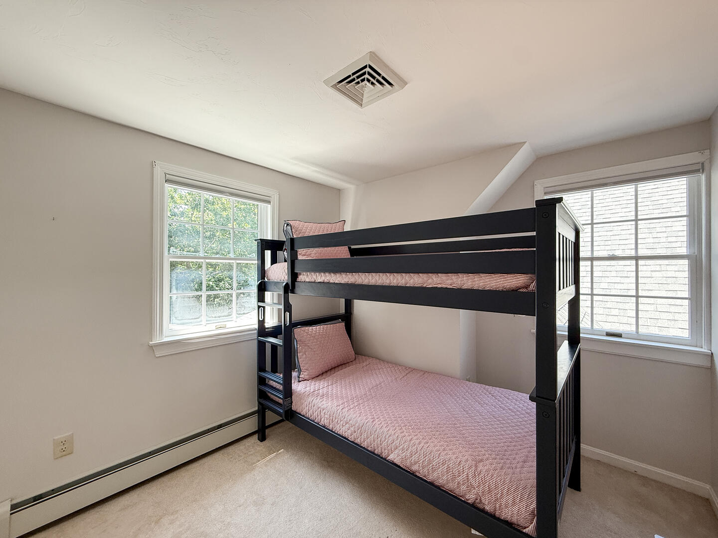 BR4 Twin Bunk Bed, Second Floor