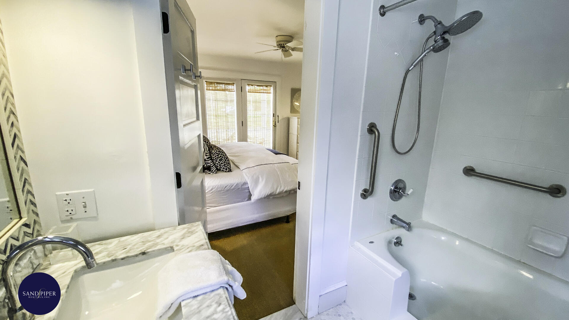 Edgartown Downtown 265 | Photo 20