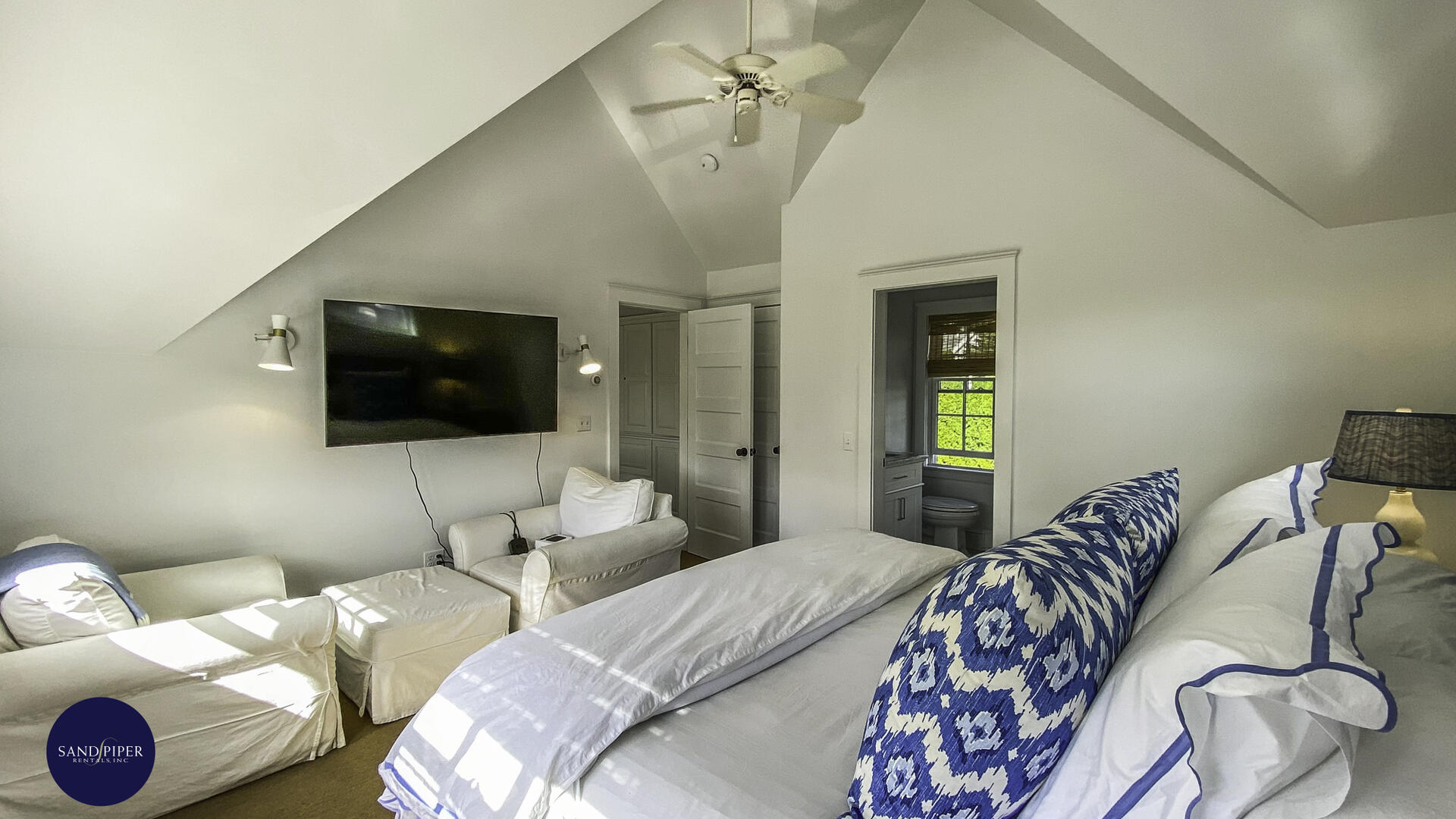 Edgartown Downtown 265 | Photo 10