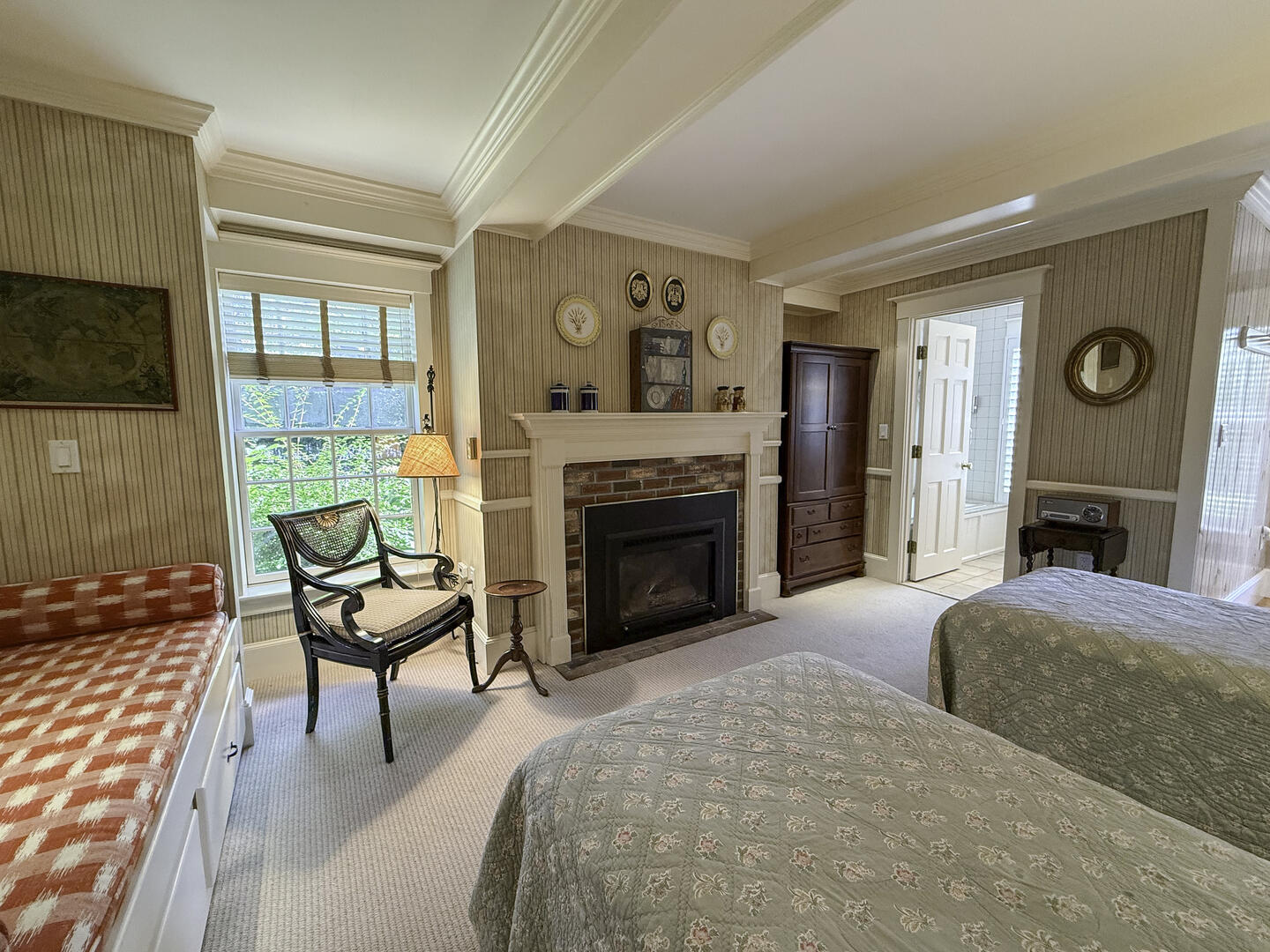 BR2 (2) Twin Beds En Suite, First Floor