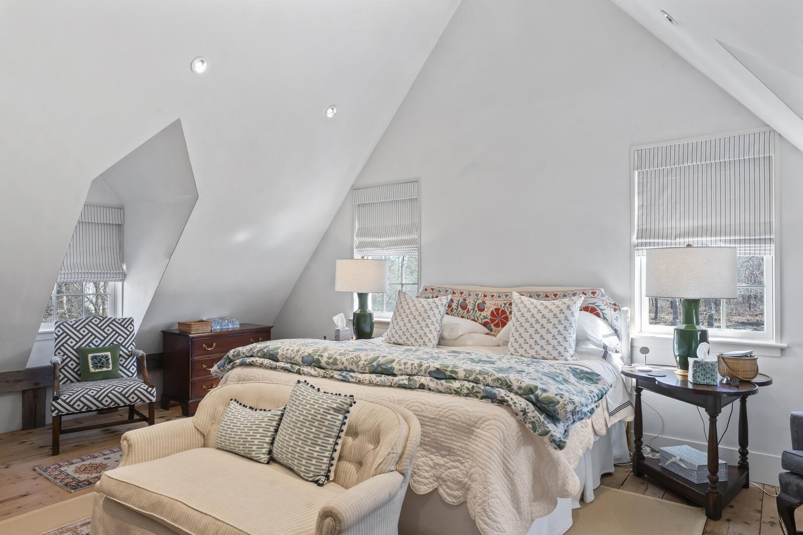 BR1 King En Suite, Second Floor