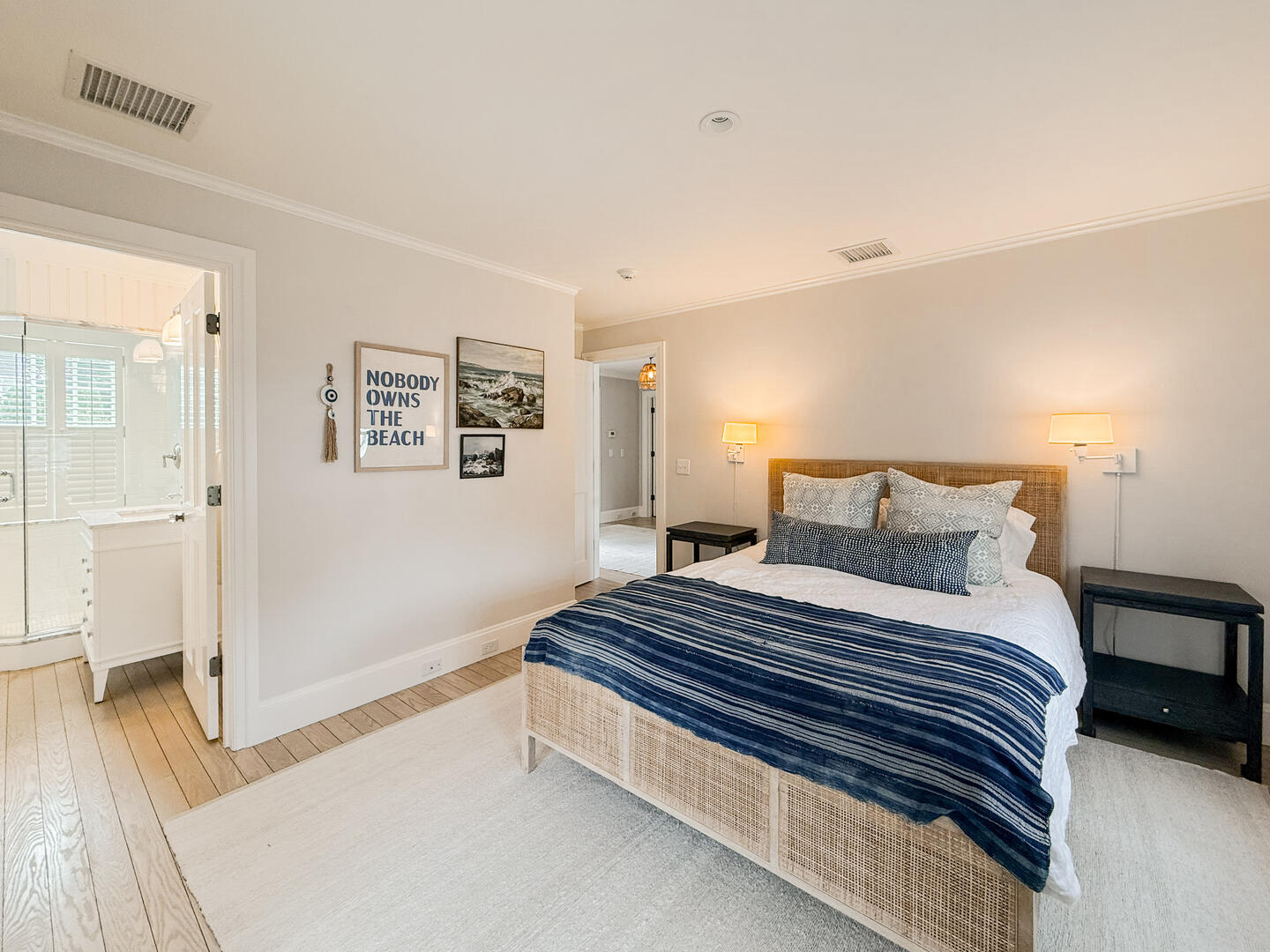 BR2 Queen En Suite, Second Floor