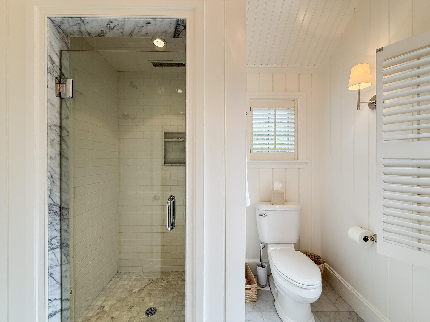 BR1 King En Suite with Shower Stall, Second Floor