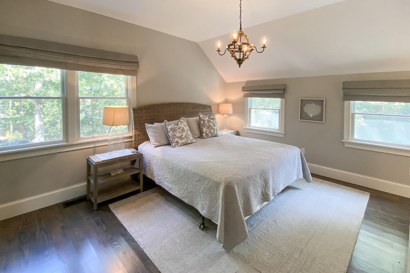 BR2 King En Suite, Second Floor