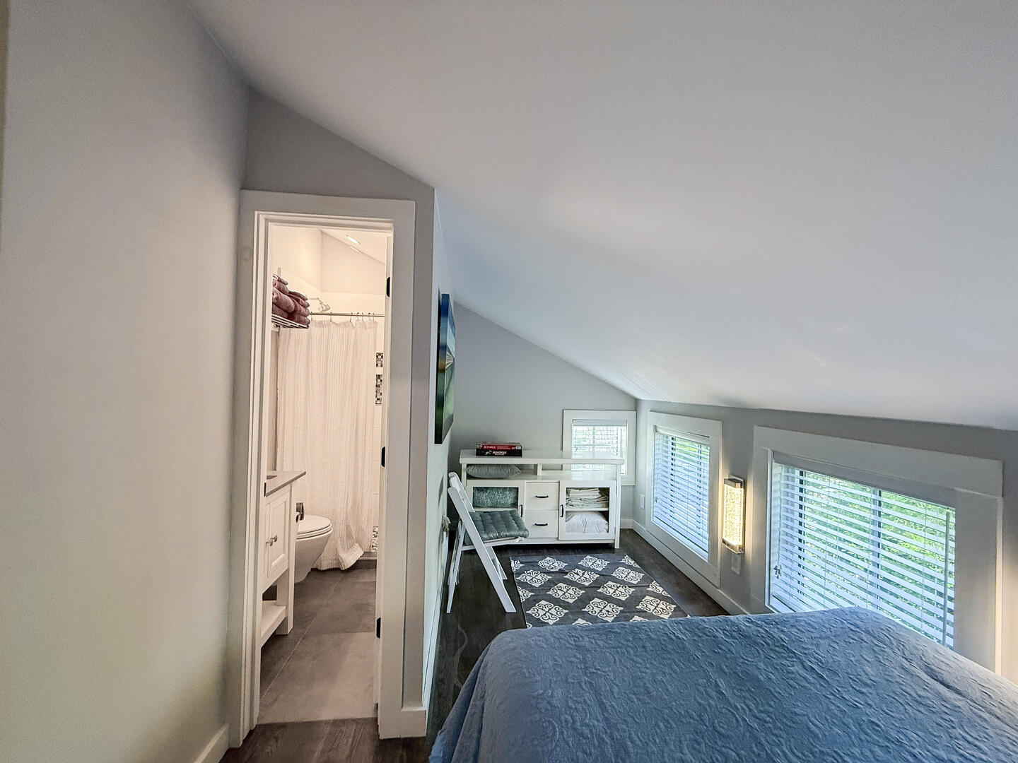 BR2 Queen En Suite, Second Floor