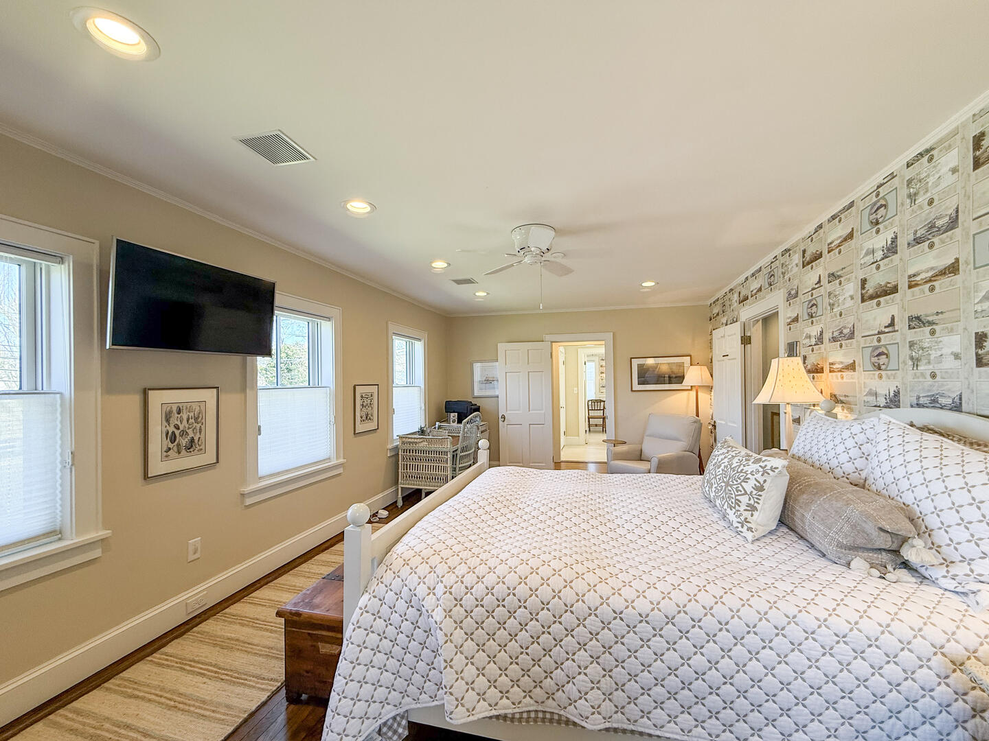 BR1 Queen En Suite, Second Floor