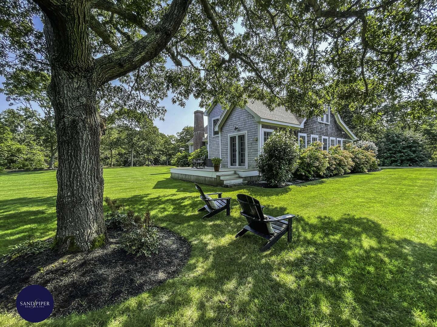 Side Yard with BR1 Deck in Background