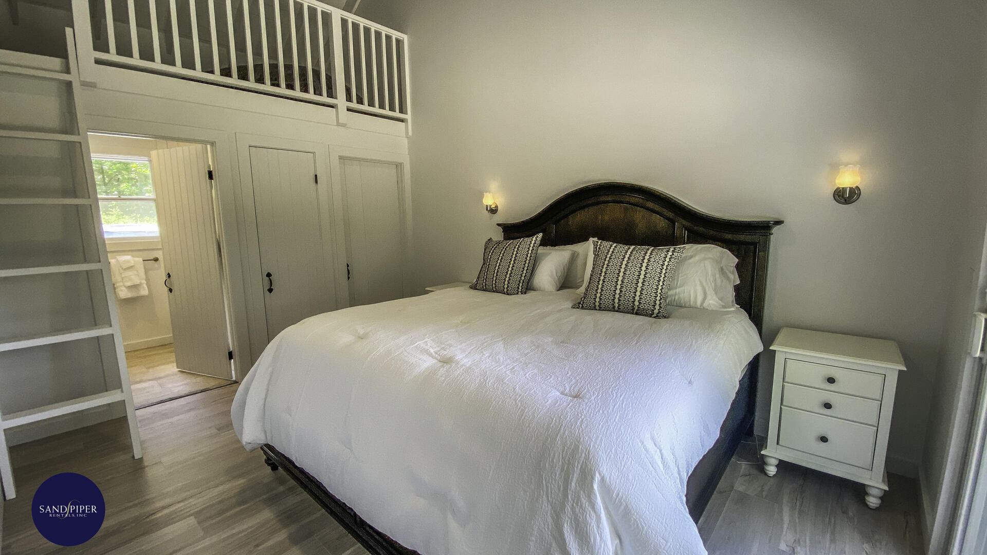 BR1 Main Bedroom en suite