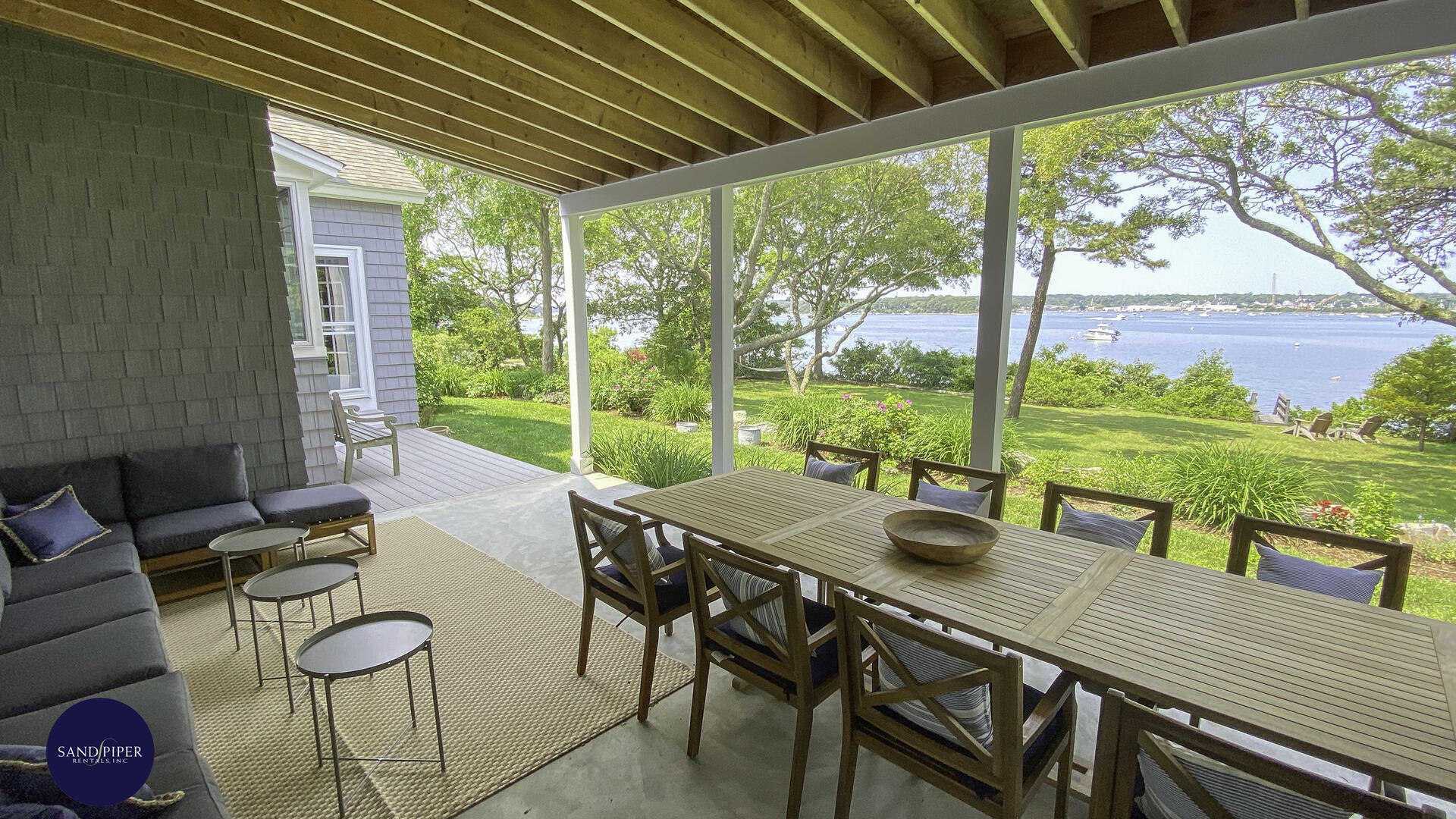 Oak Bluffs 824 4