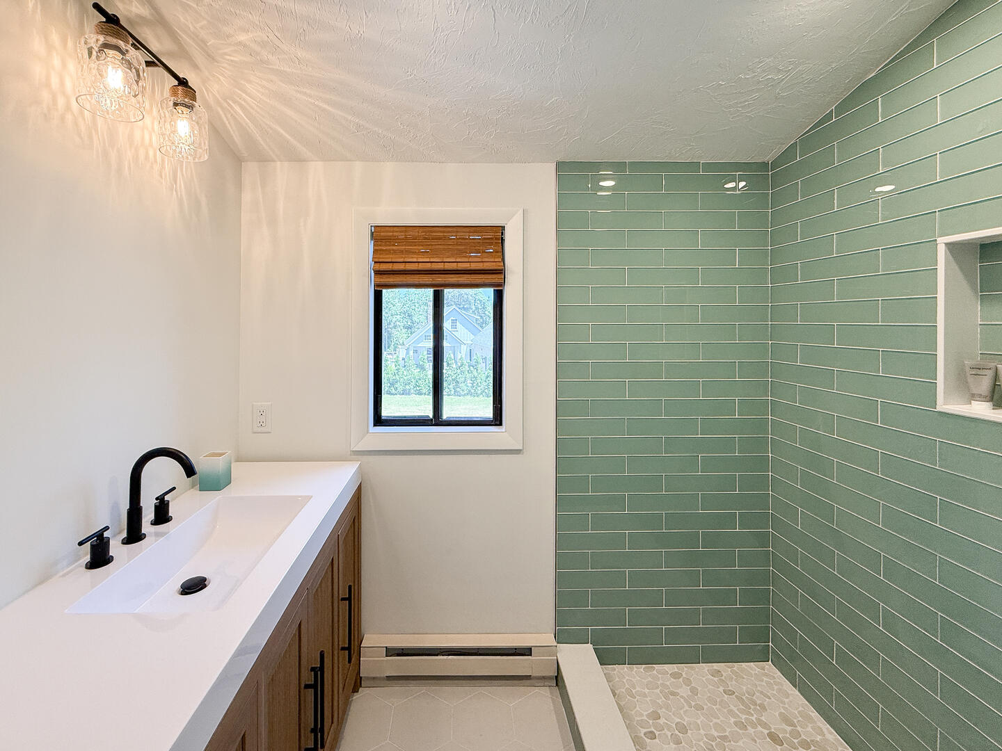 BR1 Queen En Suite with a Shower Stall, Second Floor
