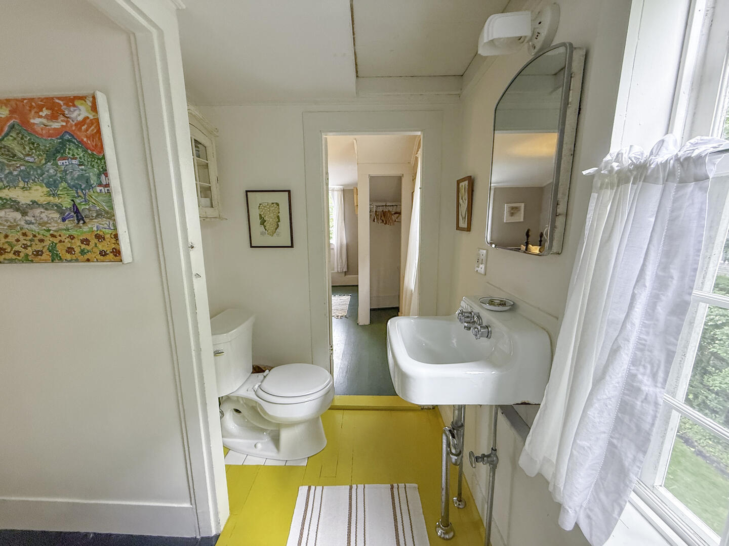 Hall Bath with Tub Only, Second Floor