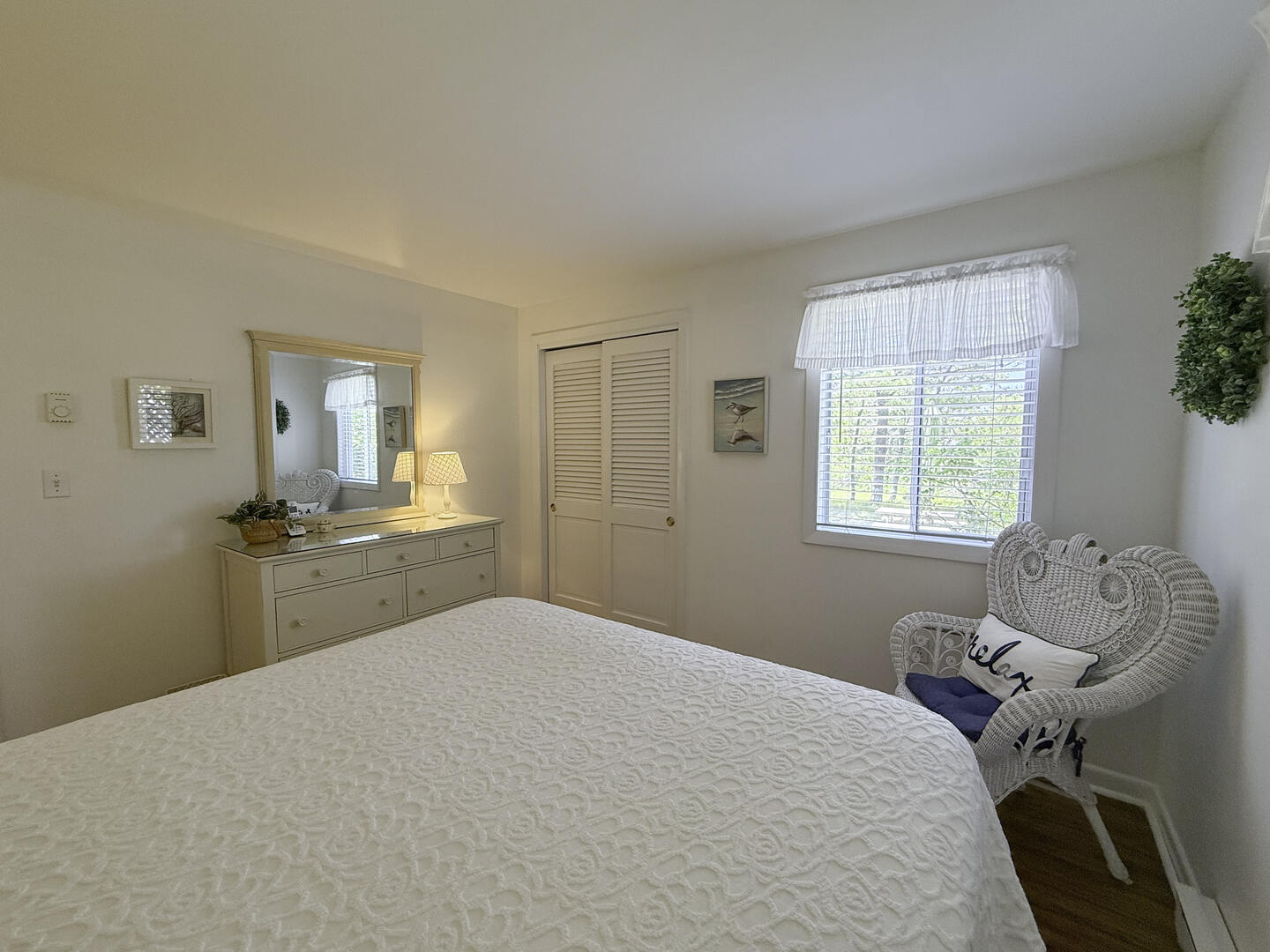 BR3 Queen, Lower Level