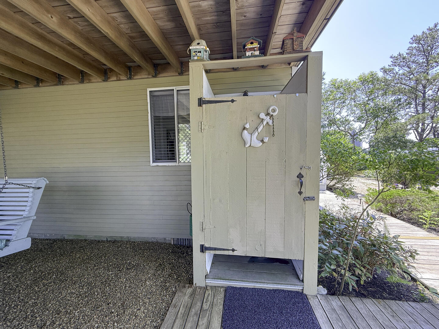 Enclosed Outdoor Shower
