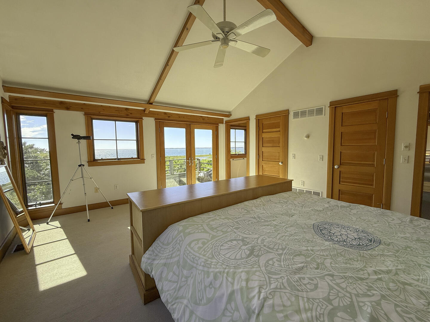 BR2 King En Suite, Second Floor