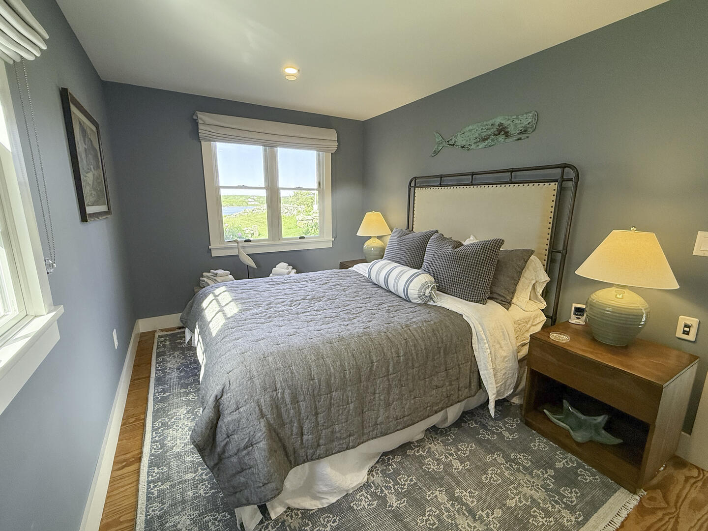 BR3 Queen, Lower Level