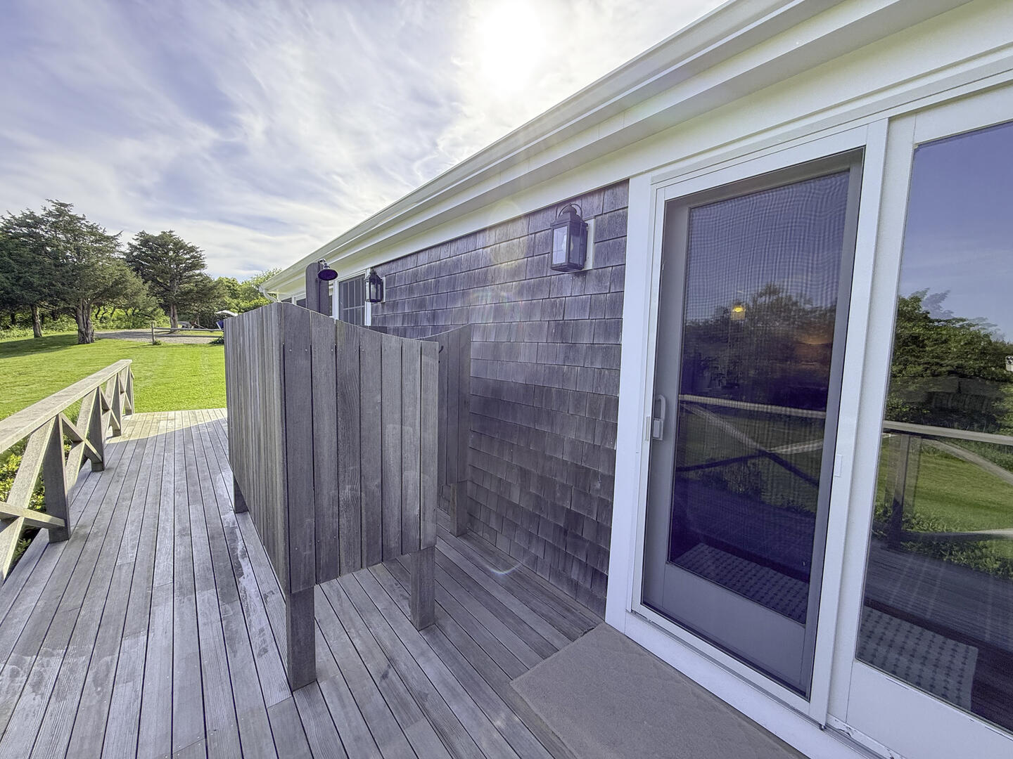 BR1 Walkout to Outdoor Shower