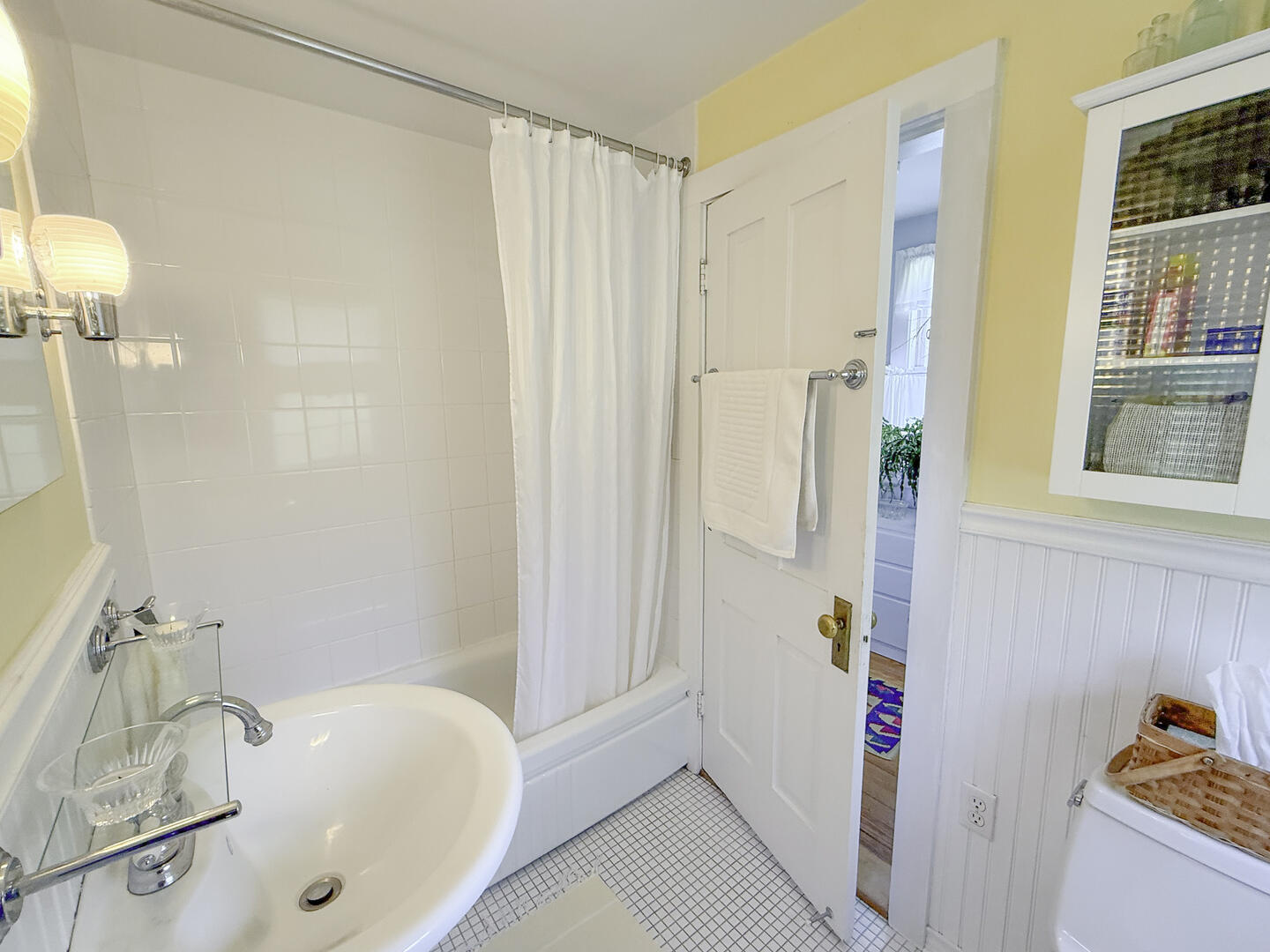 Hall Bath with Shower Tub Combo, First Floor