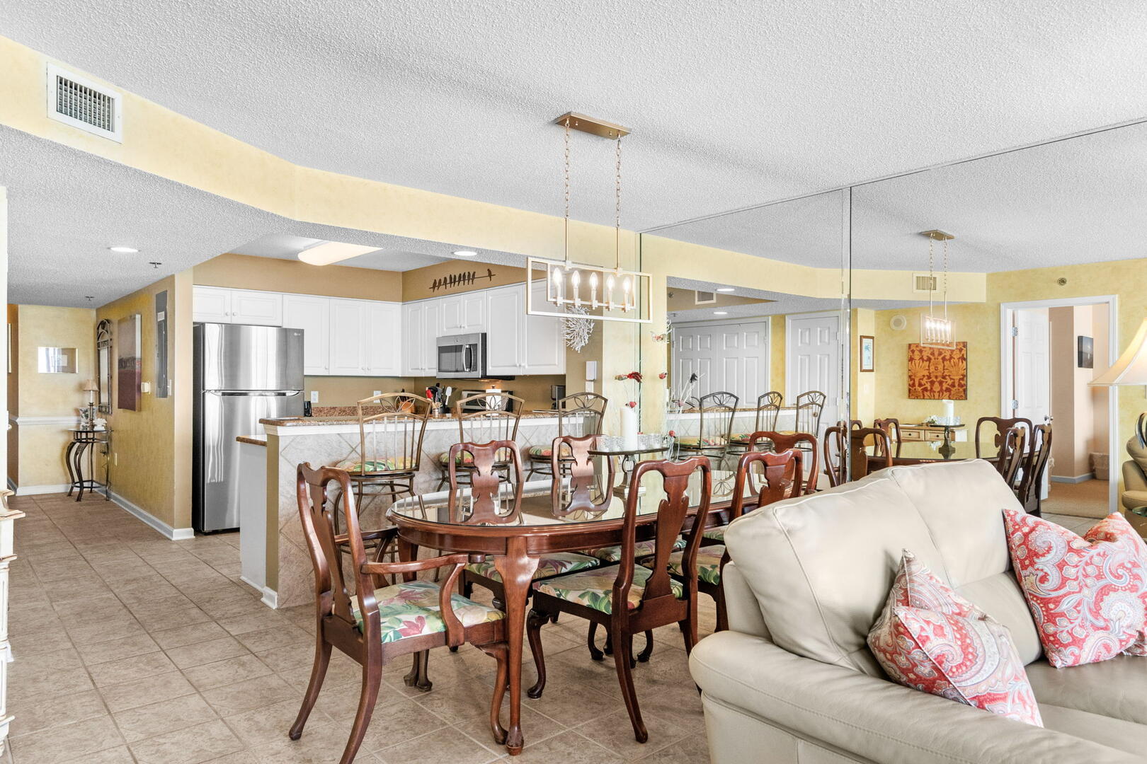 Crescent Shores 604 13