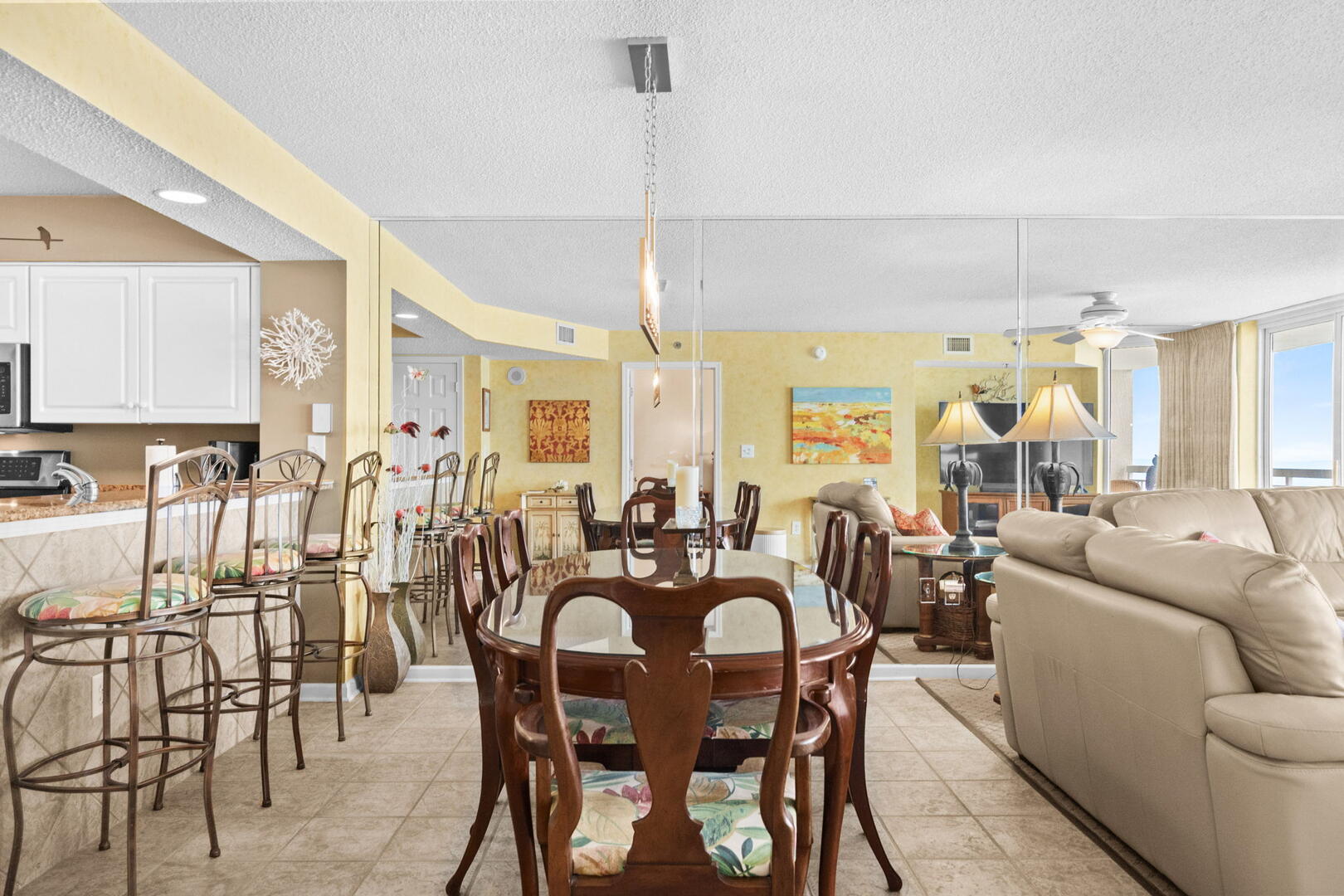 Crescent Shores 604 11