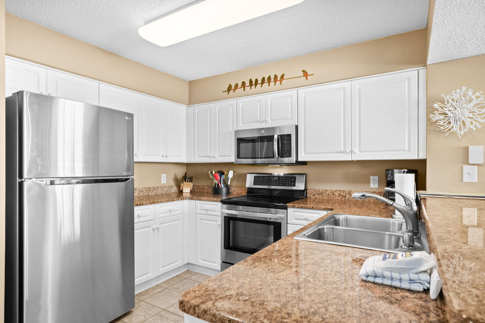 Crescent Shores 604 17