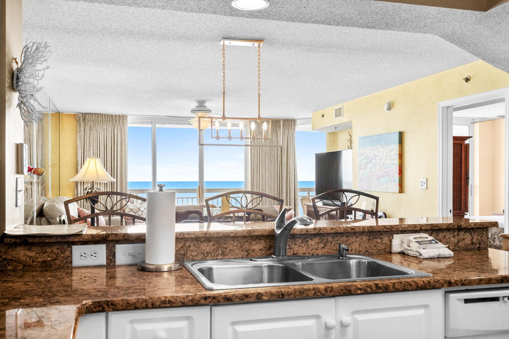 Crescent Shores 604 20