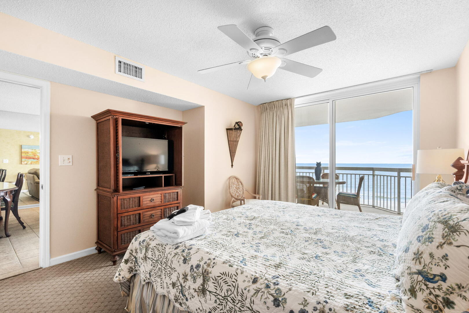 Crescent Shores 604 22