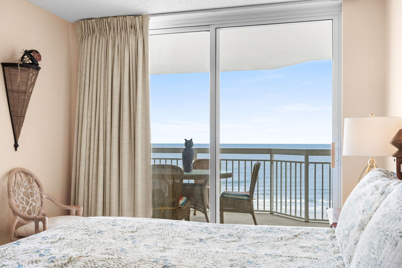Crescent Shores 604 23
