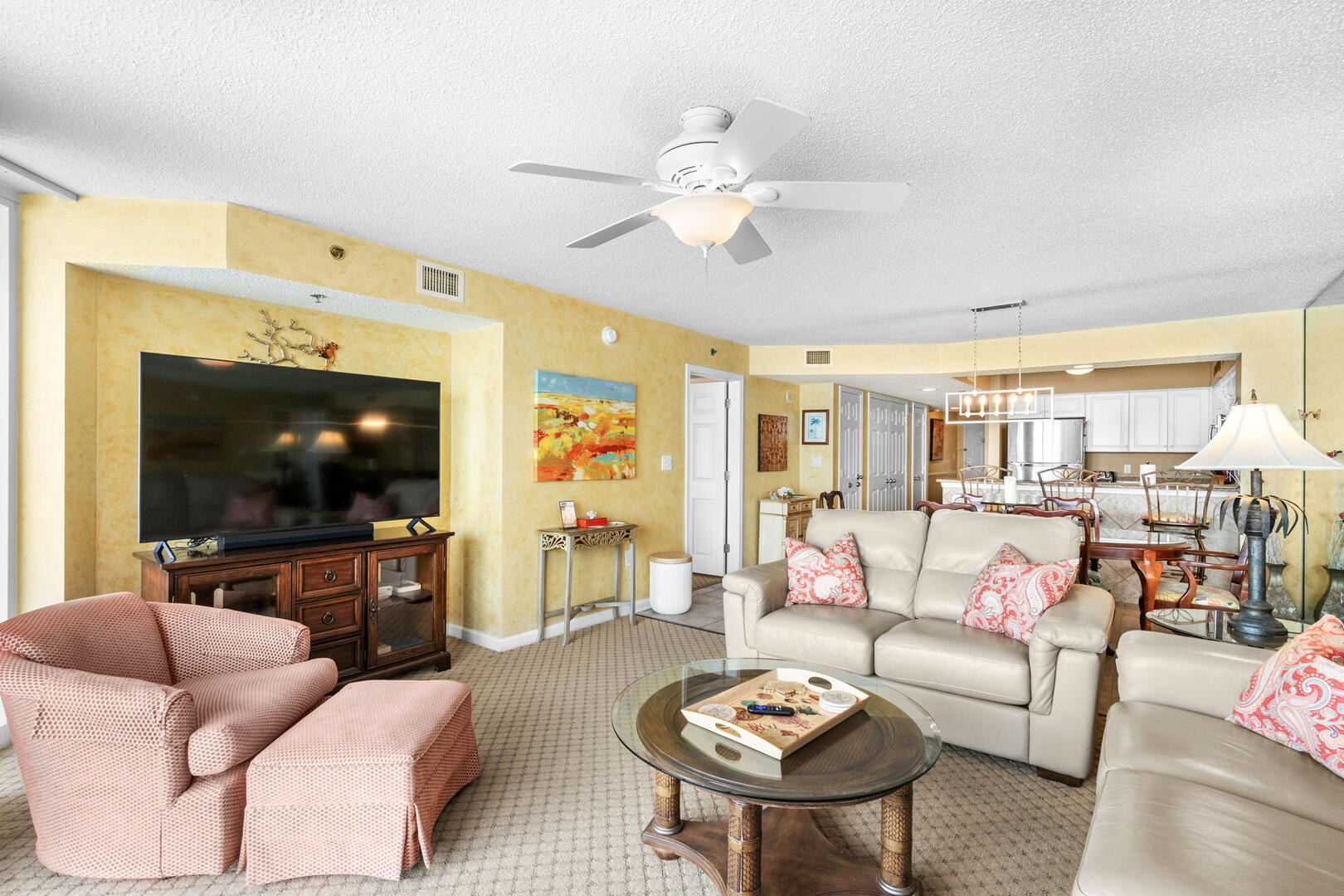 Crescent Shores 604 8