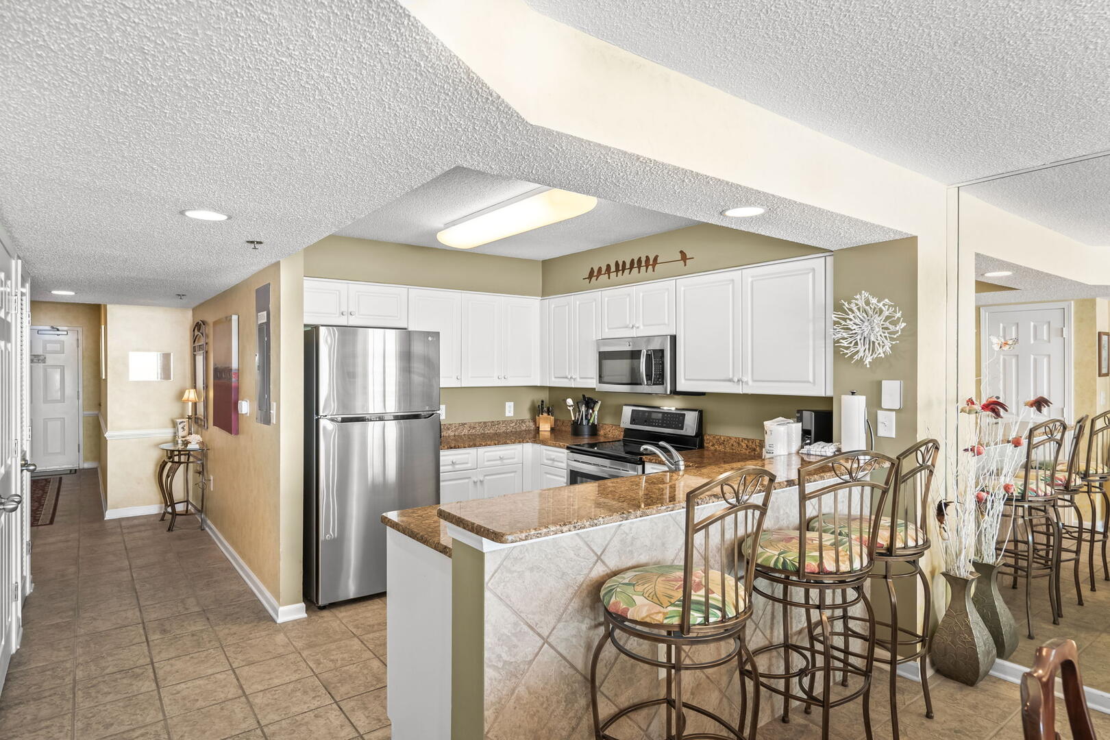Crescent Shores 604 12