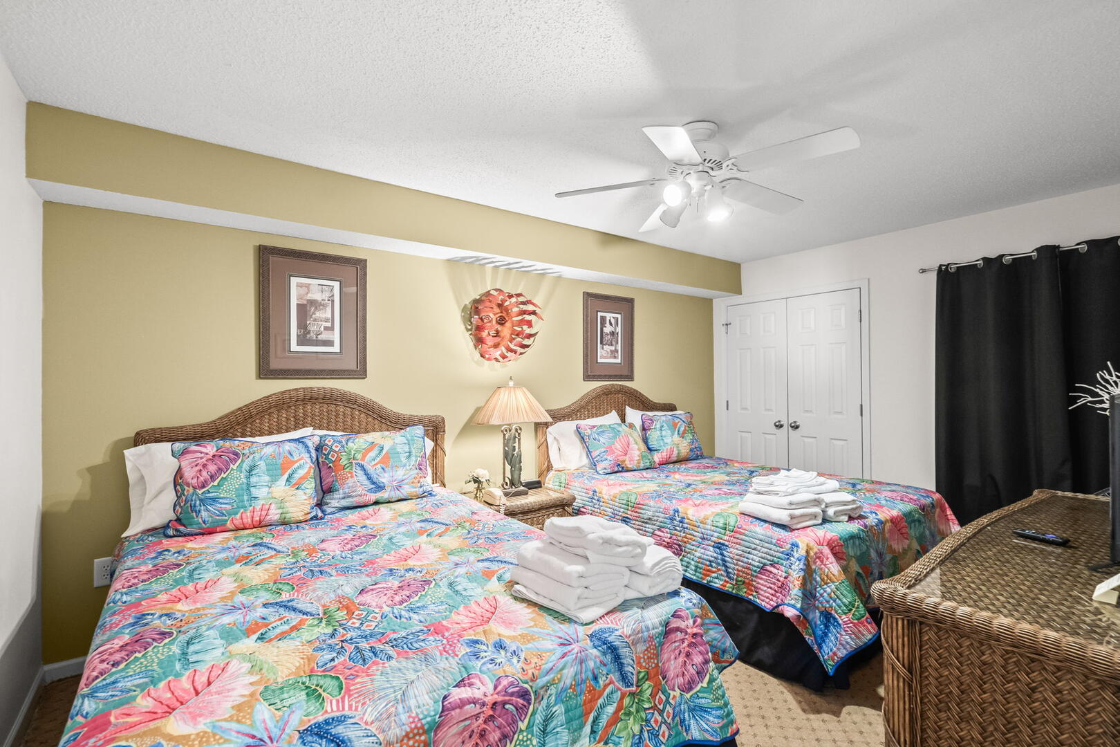 Crescent Shores 604 30