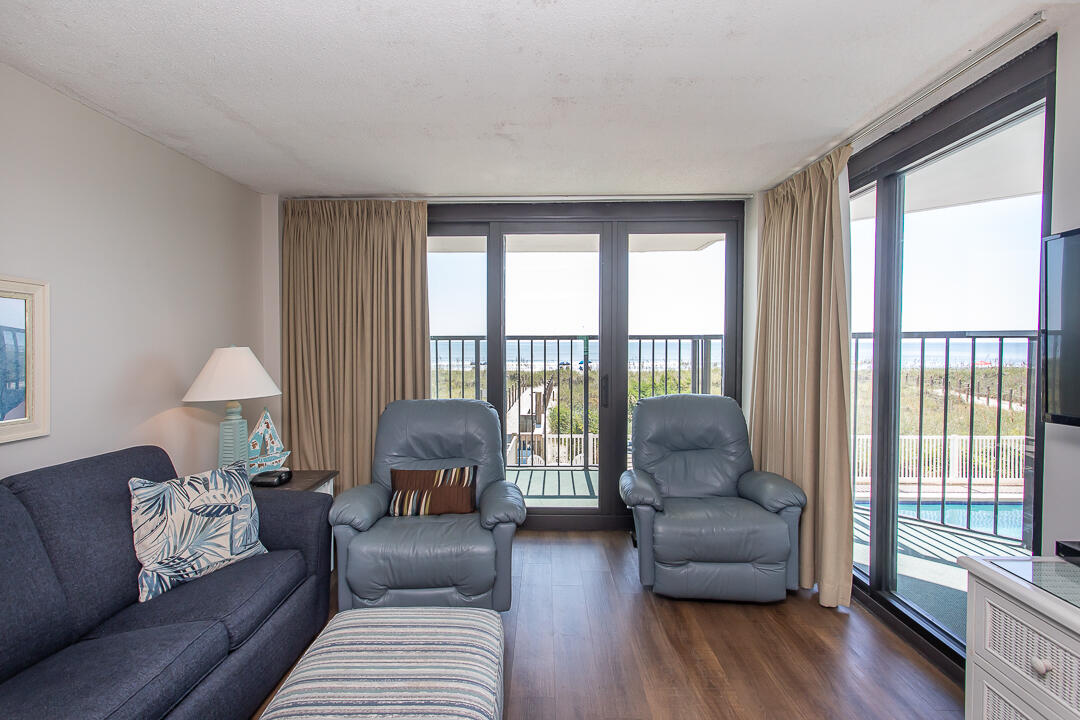 Crescent Sands E1 | Photo 6