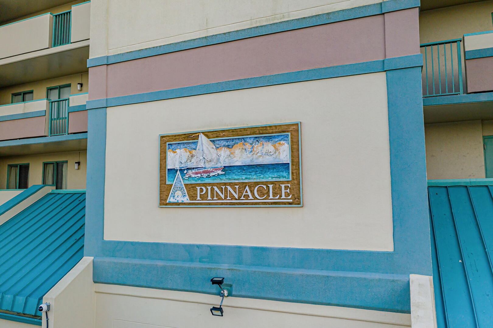 Pinnacle 302 44