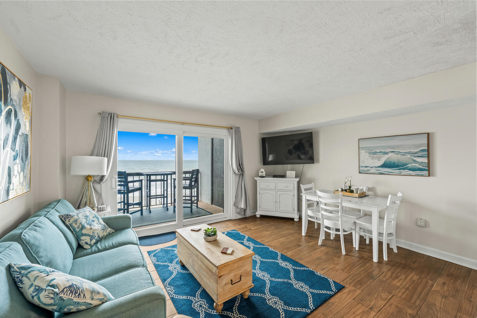 Crescent Towers I Unit 502 | Photo 4