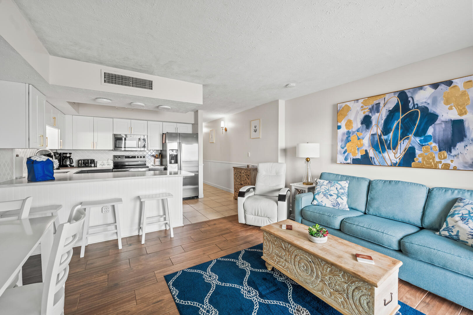 Crescent Towers I Unit 502 | Photo 10