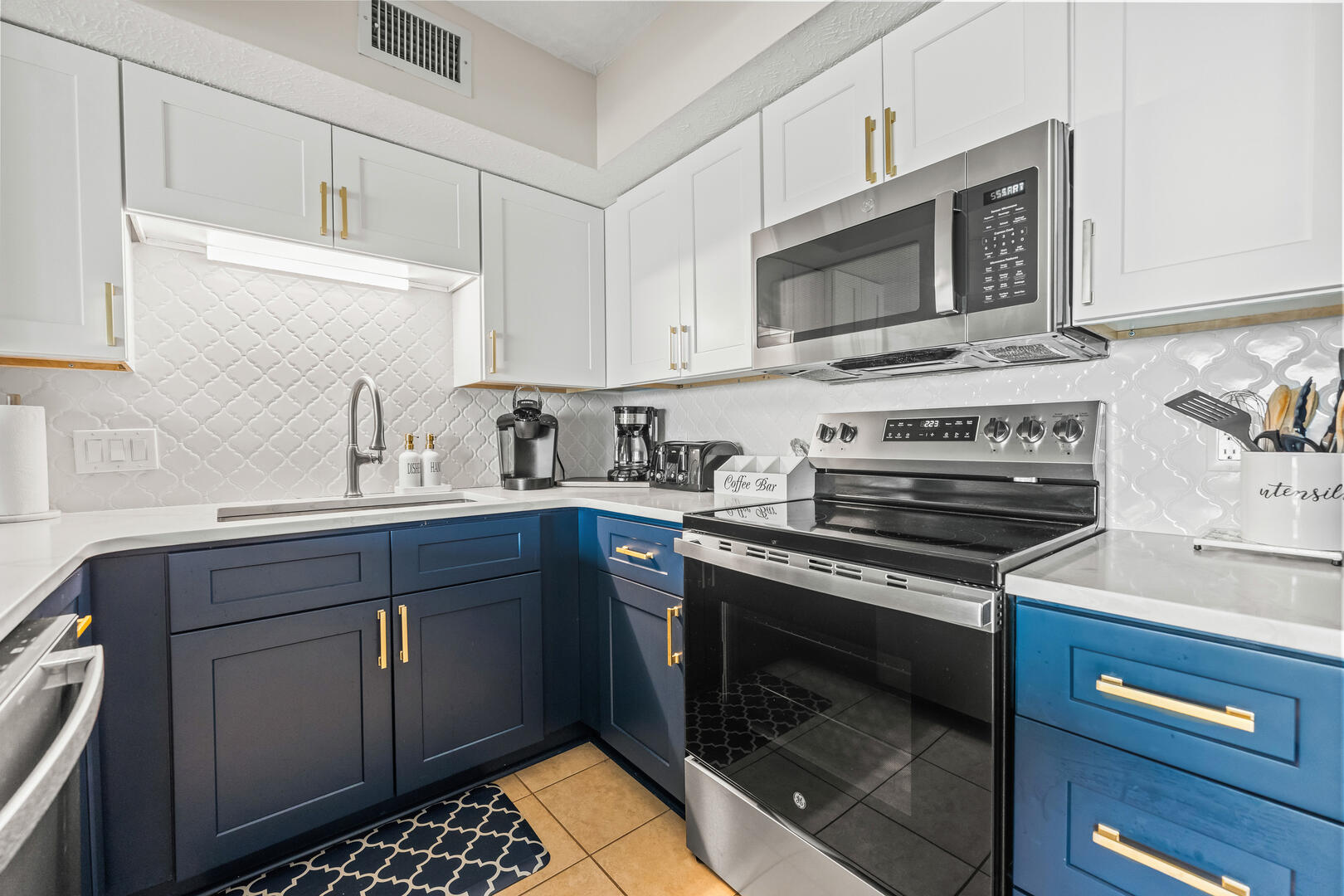 Crescent Towers I Unit 502 | Photo 14