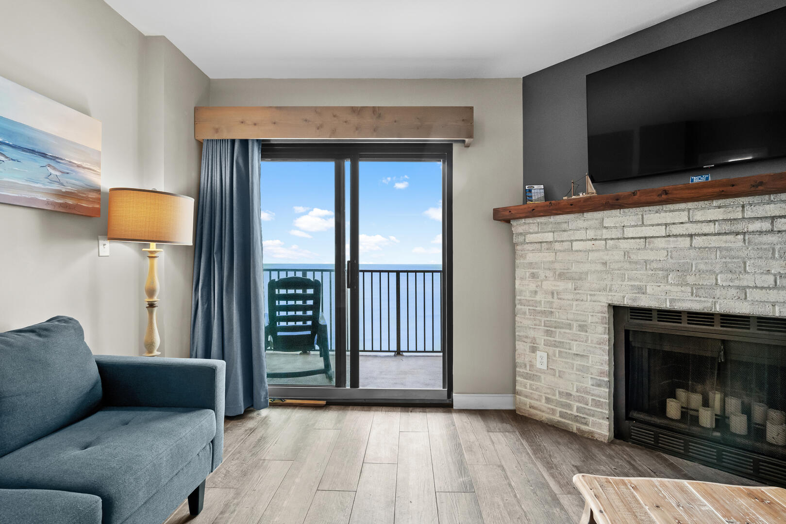 Springs Towers 1004 | Photo 3